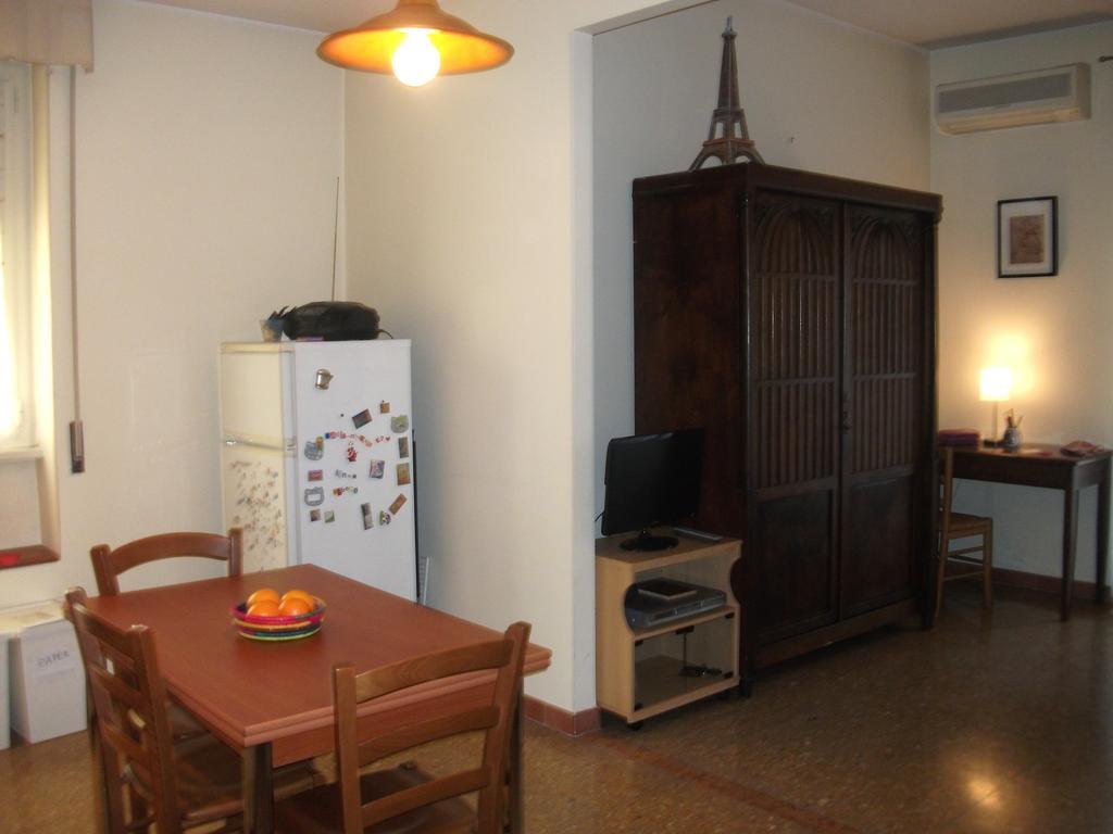 Casa Lorenzo Magnifico Рим Екстериор снимка
