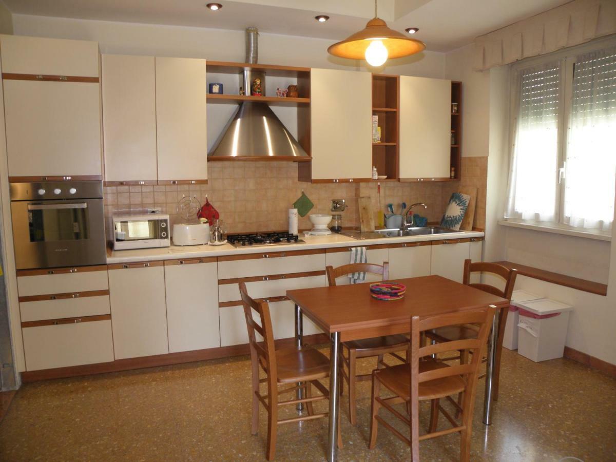 Casa Lorenzo Magnifico Рим Екстериор снимка