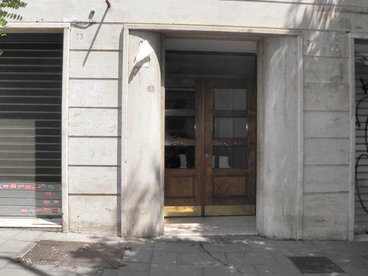 Casa Lorenzo Magnifico Рим Екстериор снимка